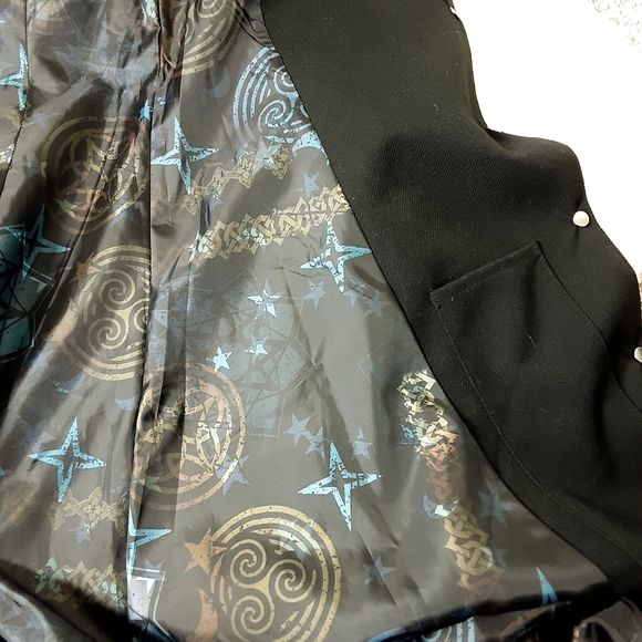 Harry Potter Hot Topic Deadly Hallows Black Button Up Jacket Size XS~No Hood - Picture 10 of 13